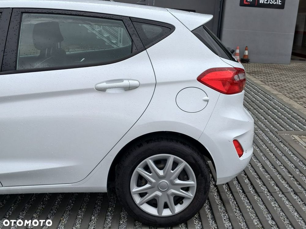 Ford Fiesta - 28