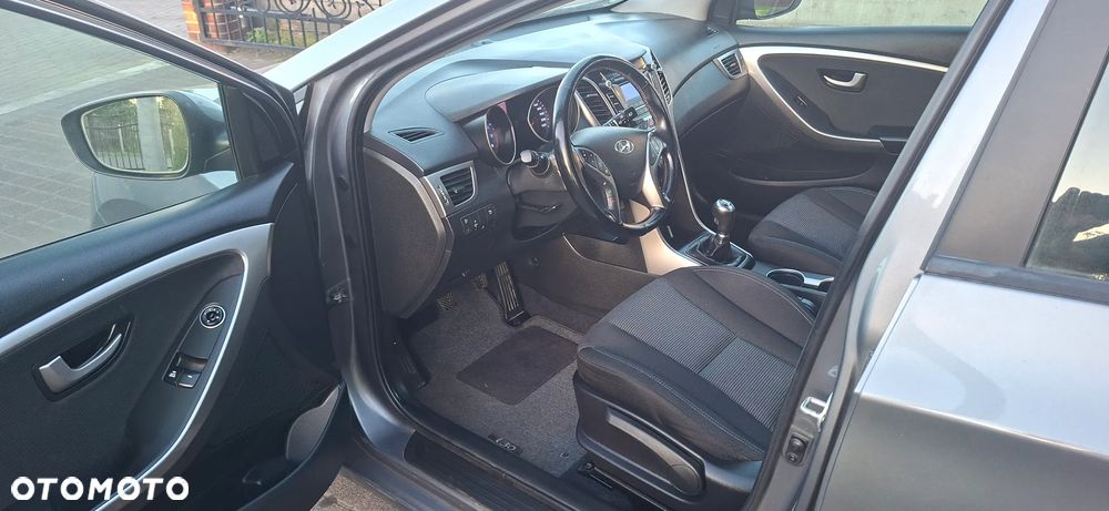 Hyundai i30 1.4 Comfort - 21