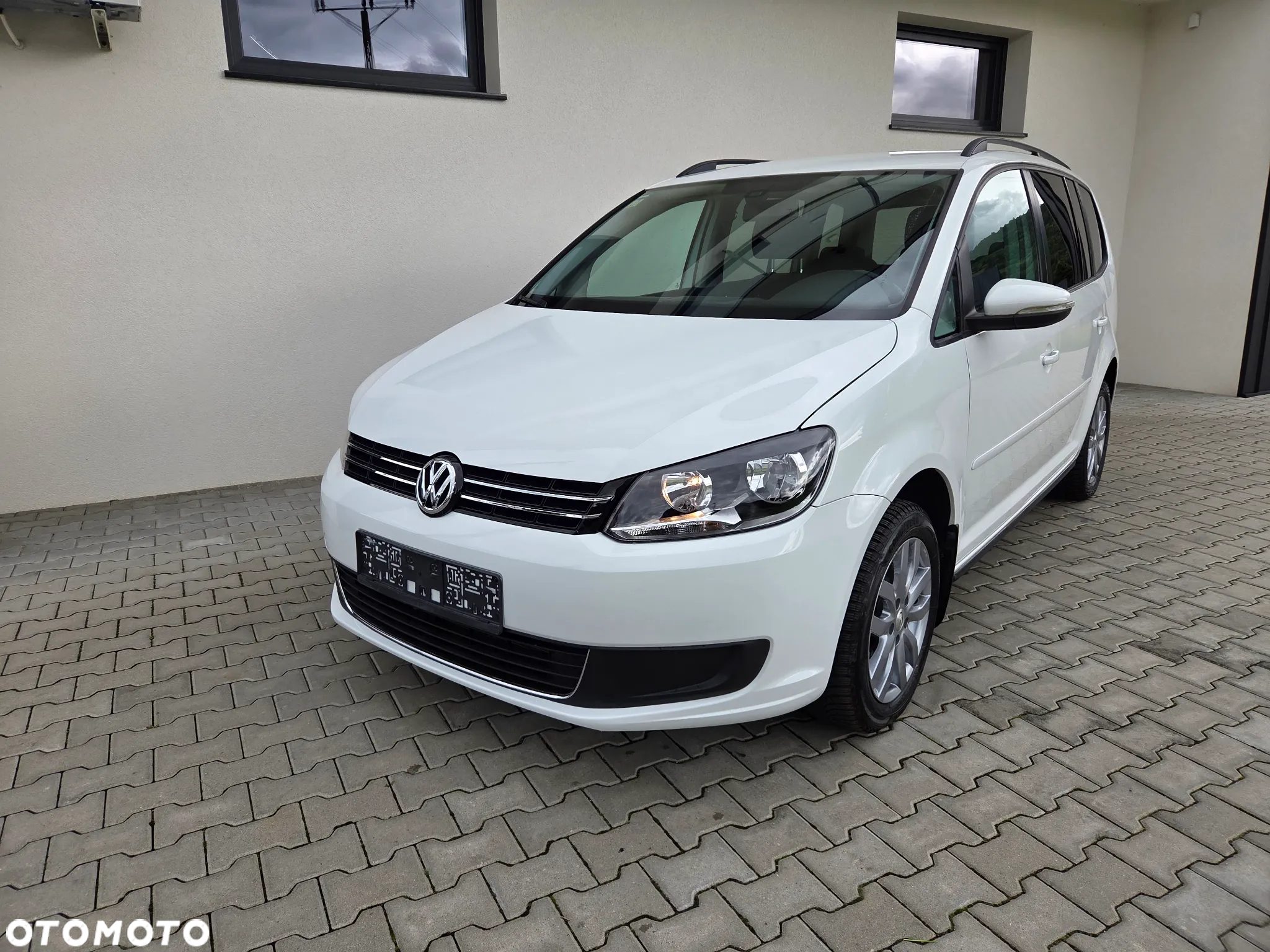 Volkswagen Touran - 3