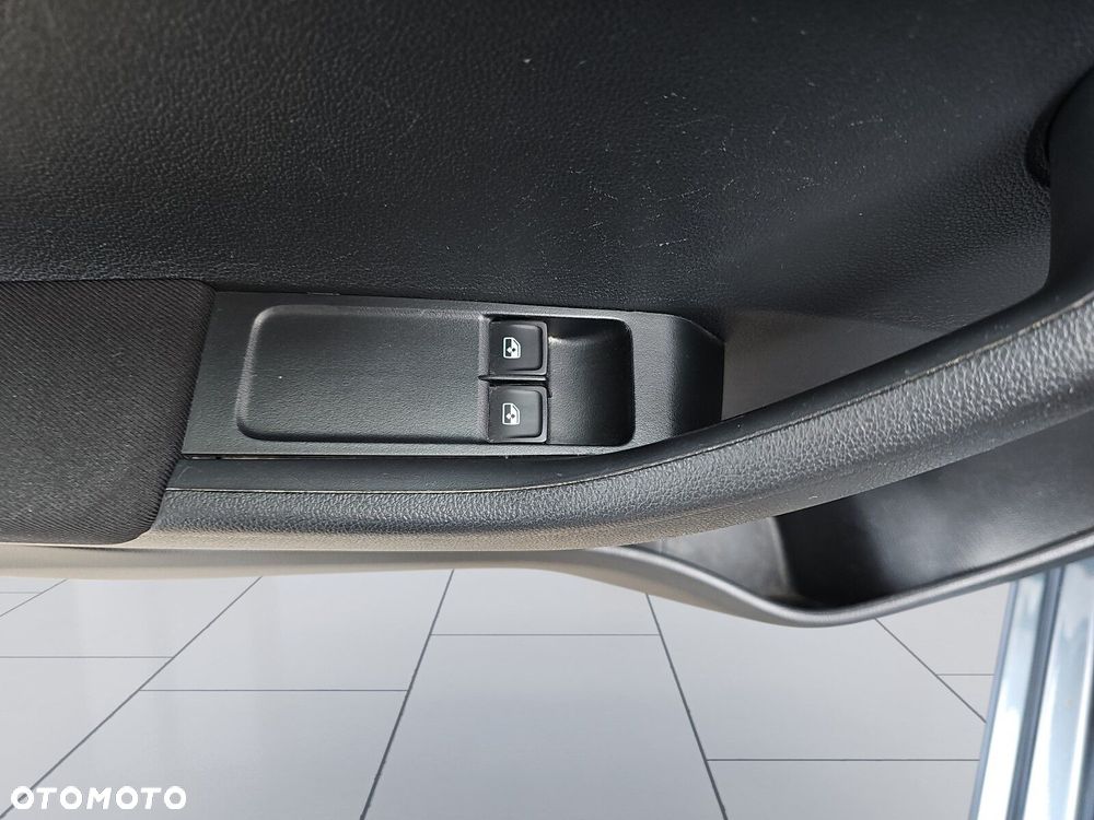 Skoda Fabia 1.0 TSI Ambition - 19
