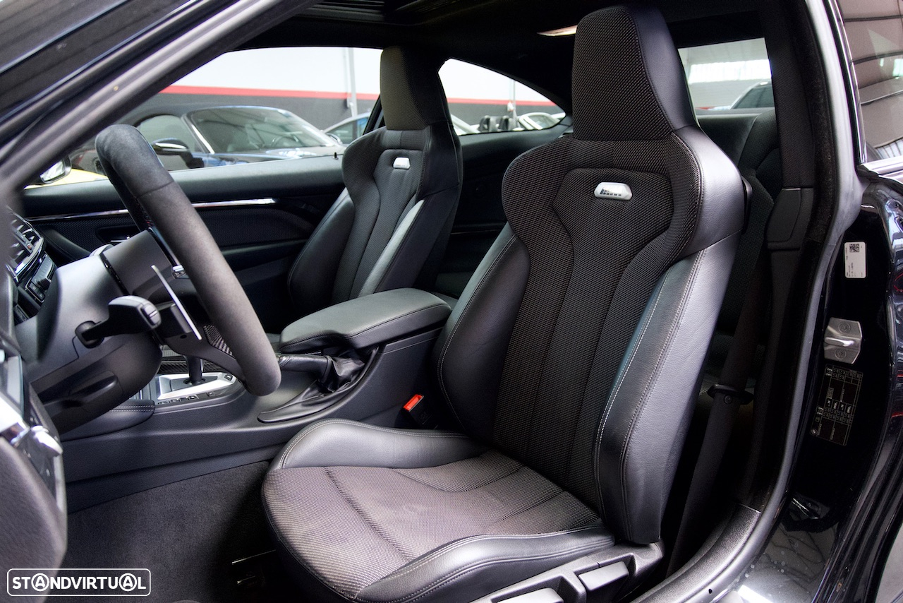 BMW M4 Coupe DKG - 19