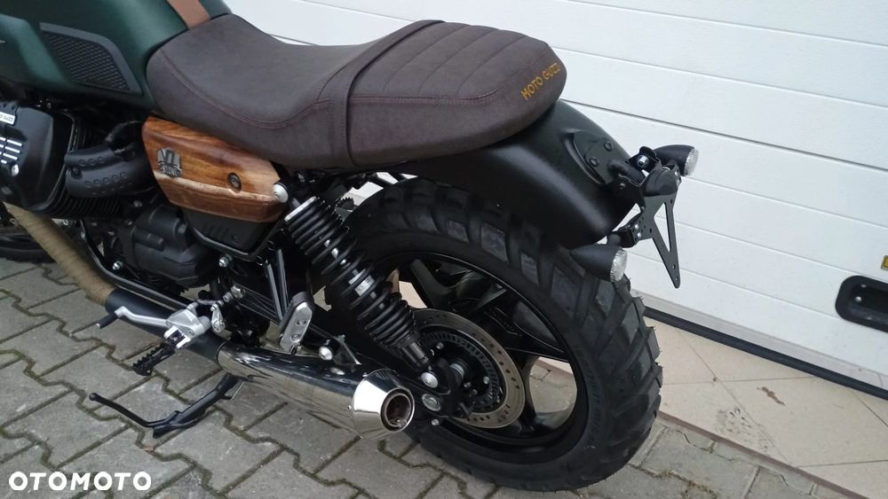 Moto Guzzi V7 - 20