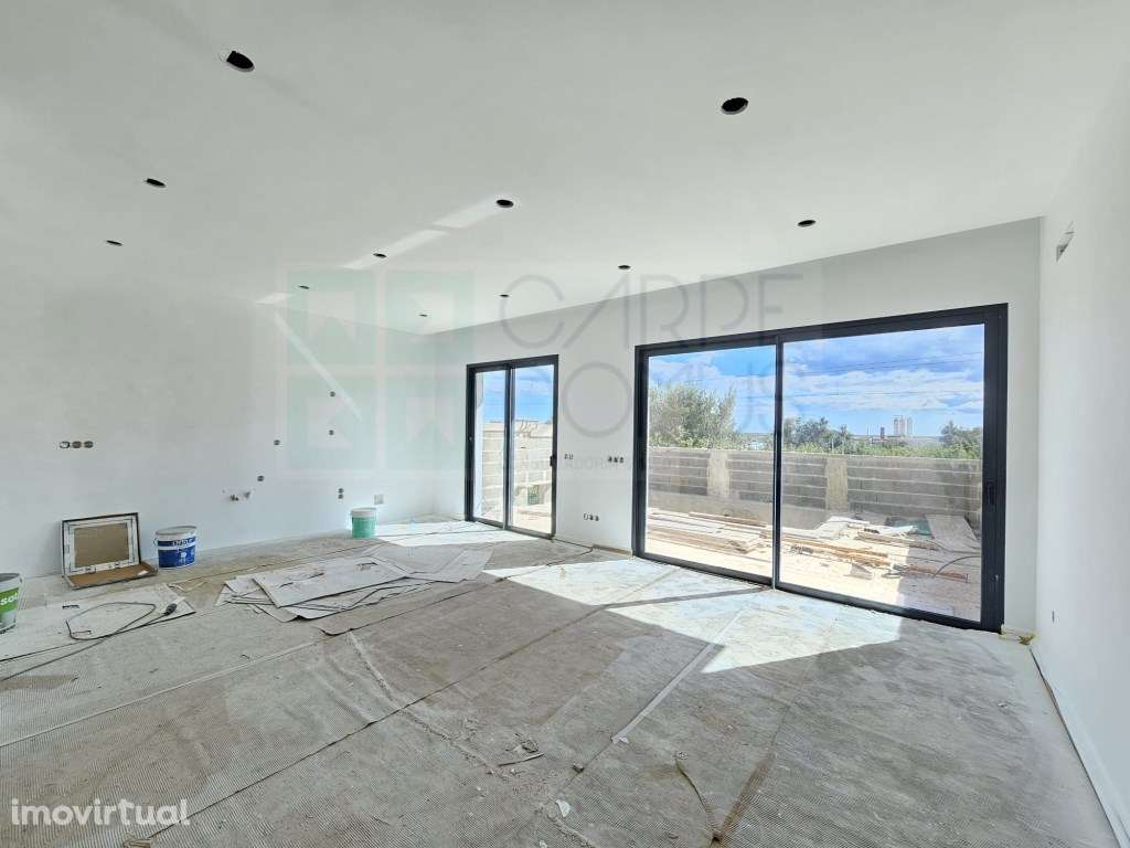 Nova moradia T4 com piscina, vistas mar, centro de Tavira, Algarve - Grande imagem: 2/42