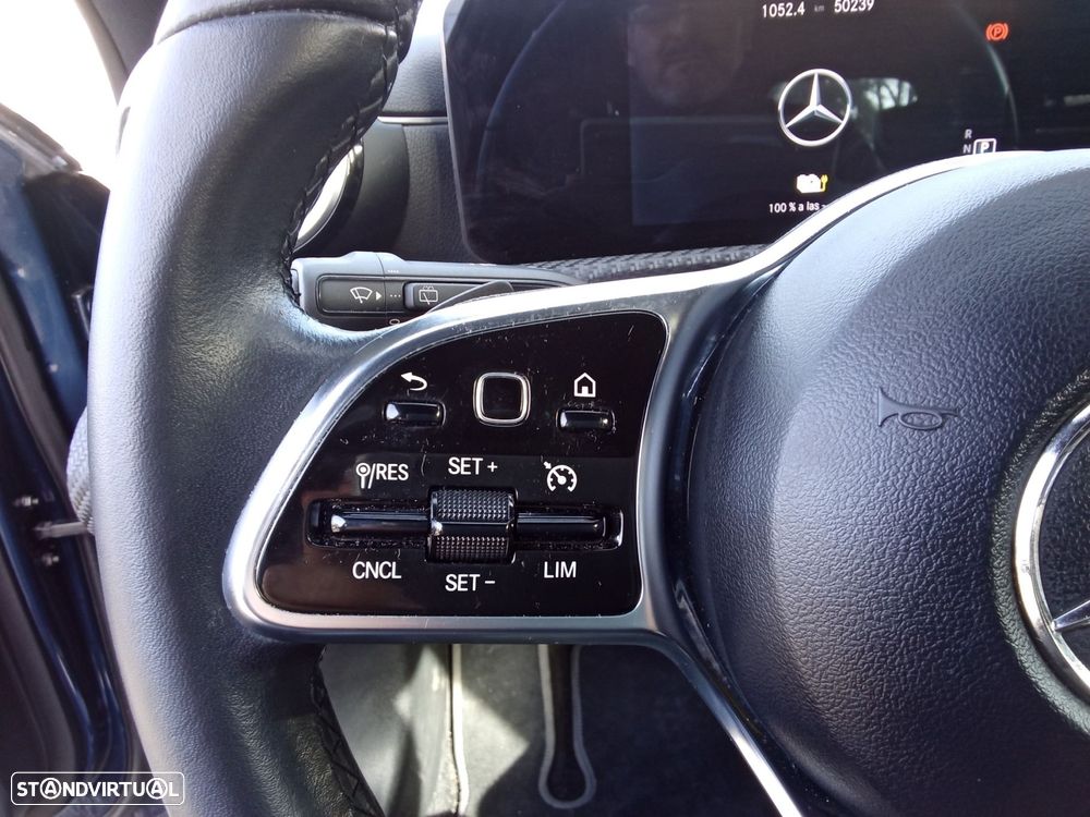Mercedes-Benz A 250 e Style Plus - 22