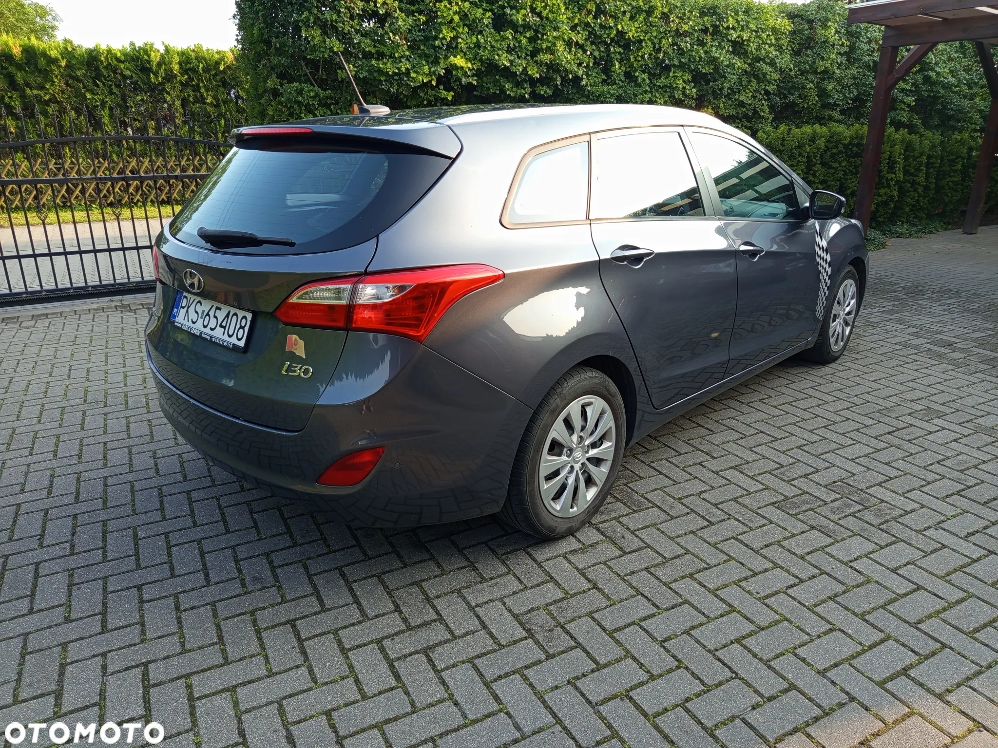 Hyundai i30 1.6 CRDi BlueDrive Classic + - 6