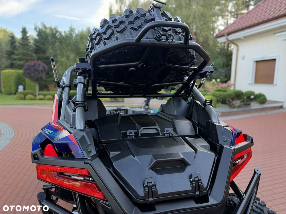 Polaris RZR - 22