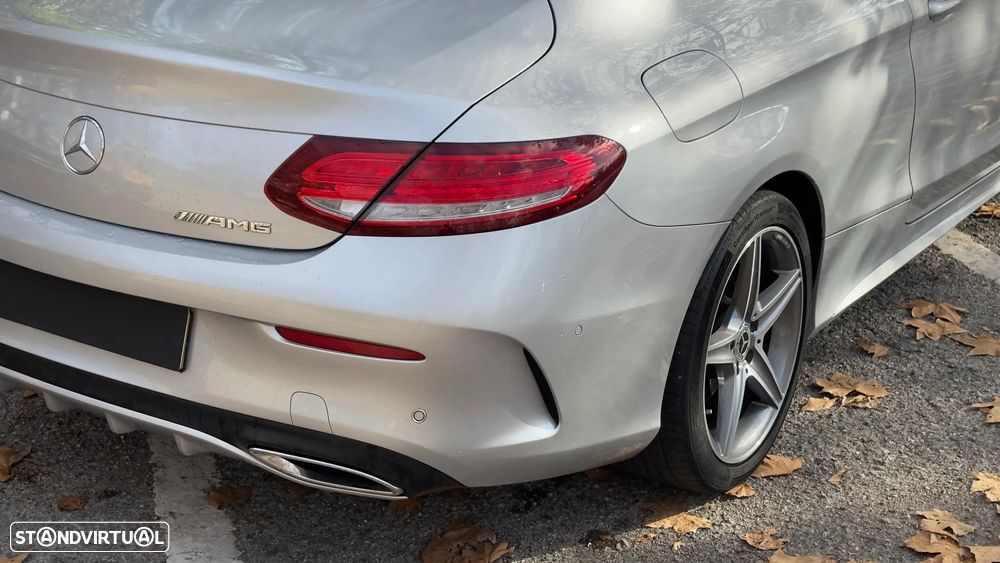 Mercedes-Benz C 220 d Coupe 9G-TRONIC AMG Line - 3