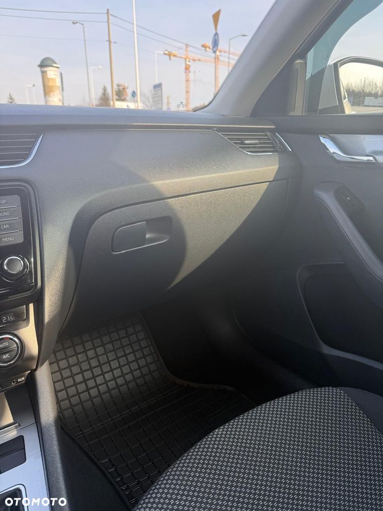 Skoda Octavia 2.0 TDI Drive - 19