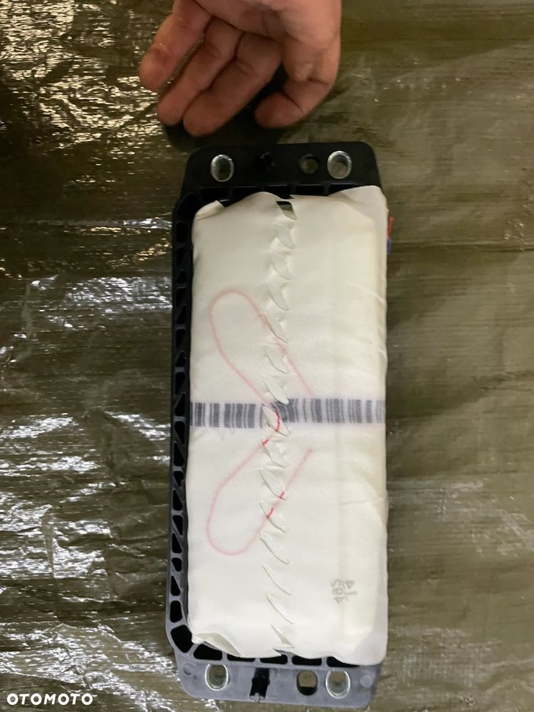 Vw Passat B8 poduszka airbag pasażera 3G0880204D - 3