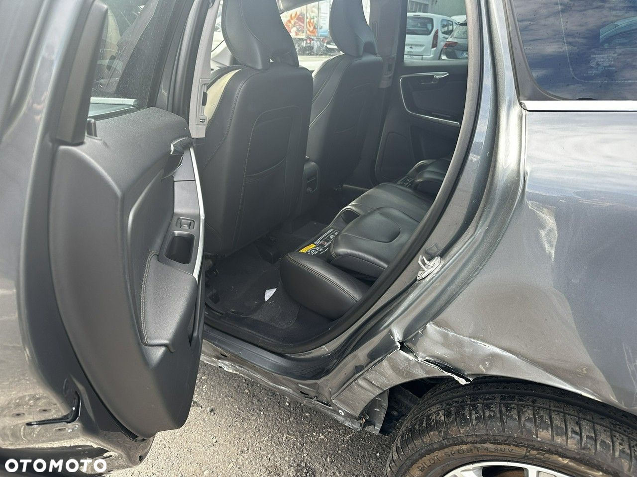 Volvo XC 60 D4 AWD Geartronic Momentum - 13