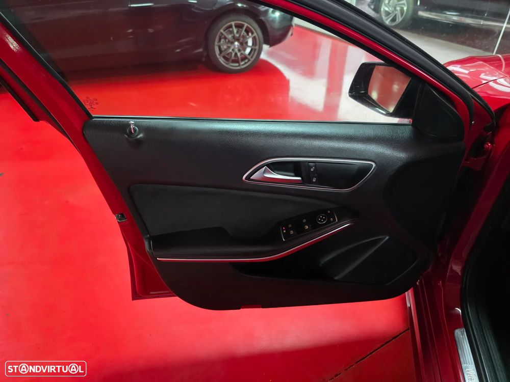 Mercedes-Benz A 200 CDI 7G-DCT AMG Line - 11