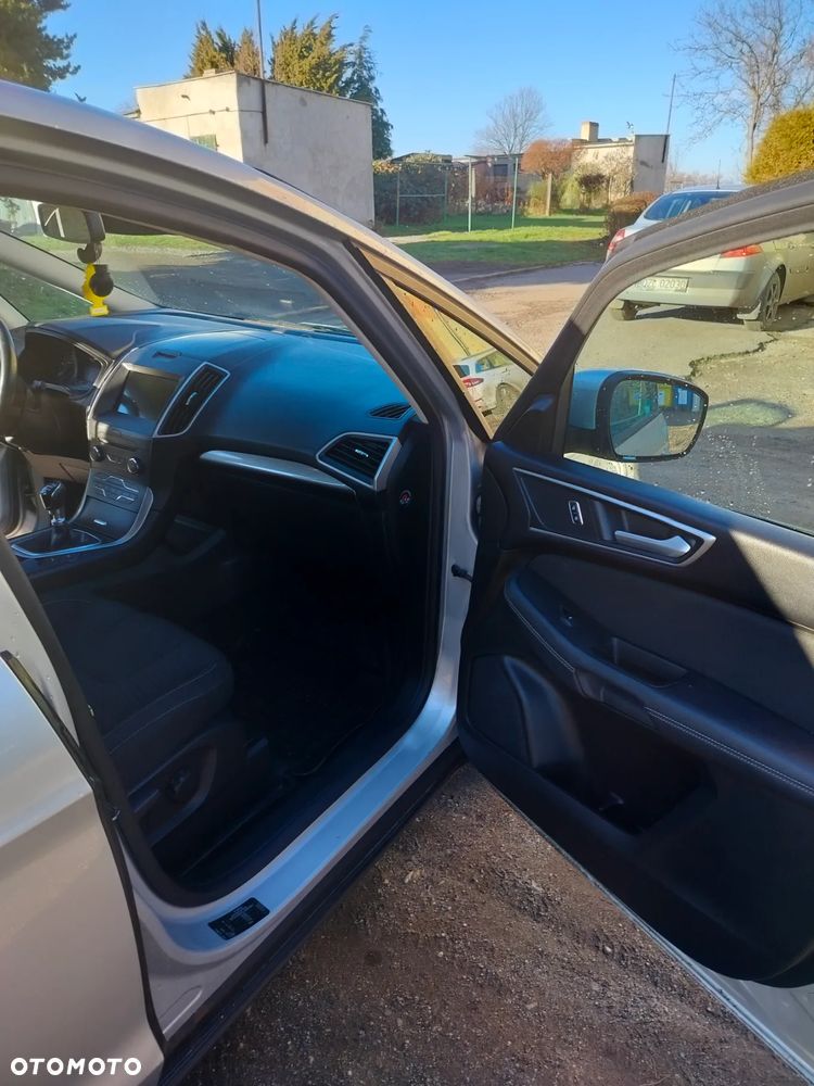 Ford S-Max 2.0 TDCi Trend - 11