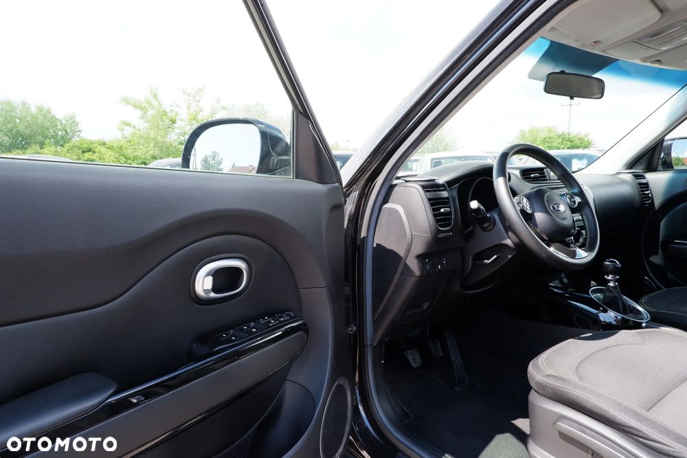 Kia Soul 1.6 GDI Dream-Team Edition - 25