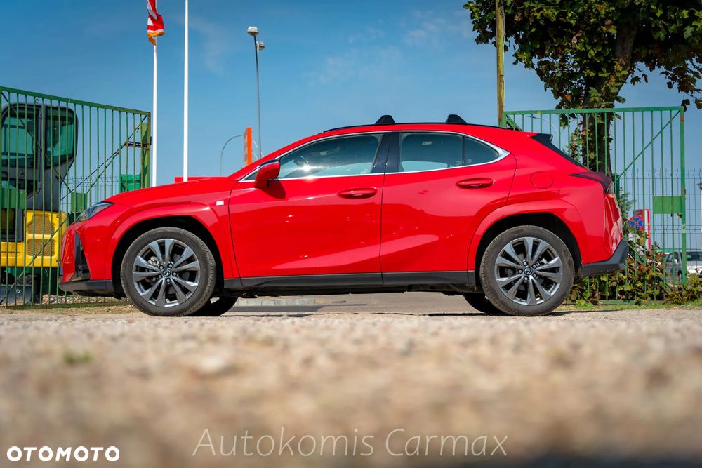 Lexus UX 250h GPF F Sport AWD - 6
