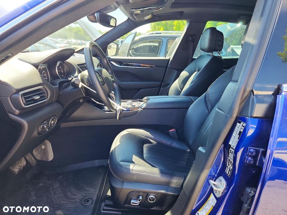 Maserati Levante - 8