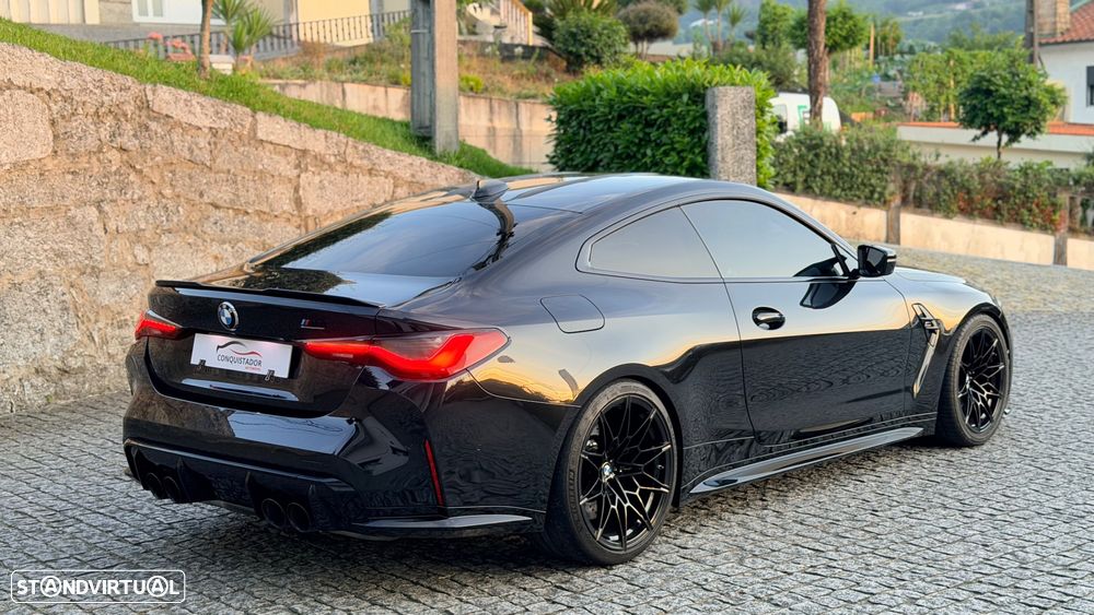 BMW M4 Competition - 4