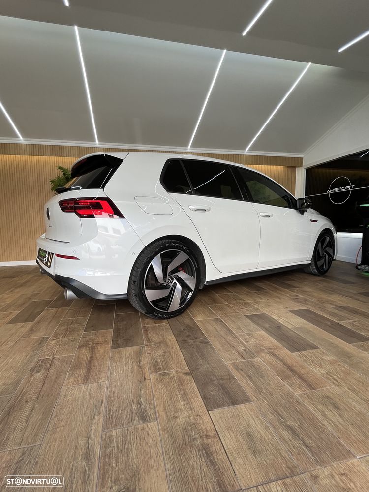VW Golf 2.0 TSI GTI DSG - 58