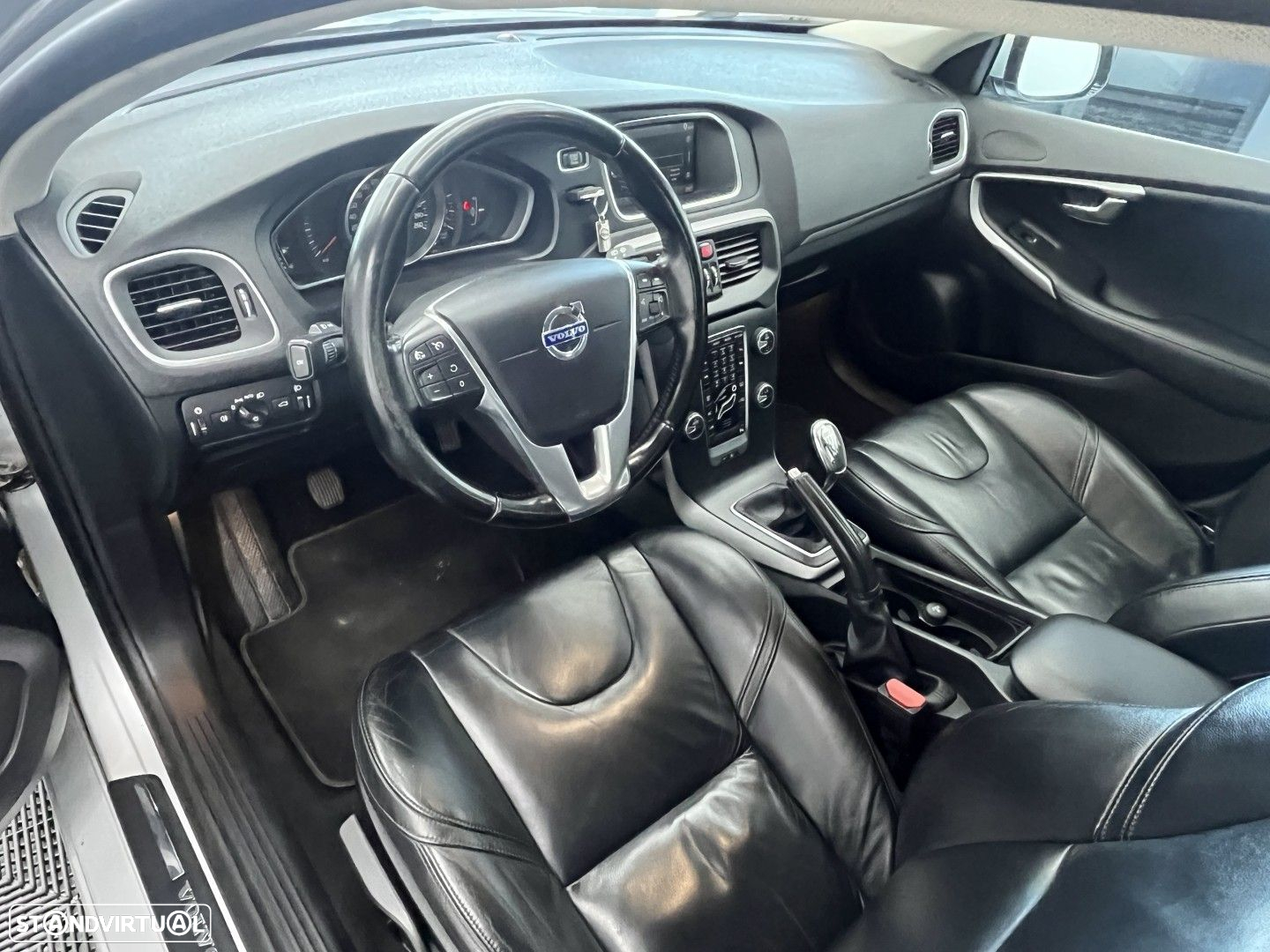 Volvo V40 1.6 D2 Eco Momentum - 7