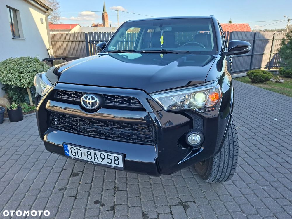 Toyota 4-Runner - 1