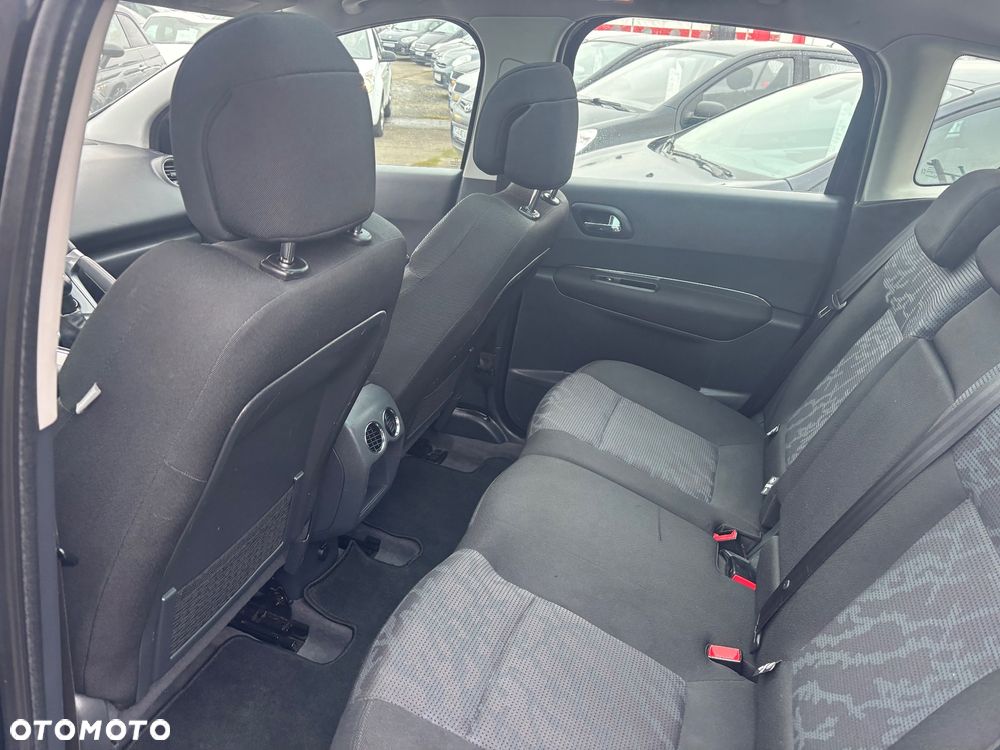 Peugeot 3008 120 VTi Active - 30