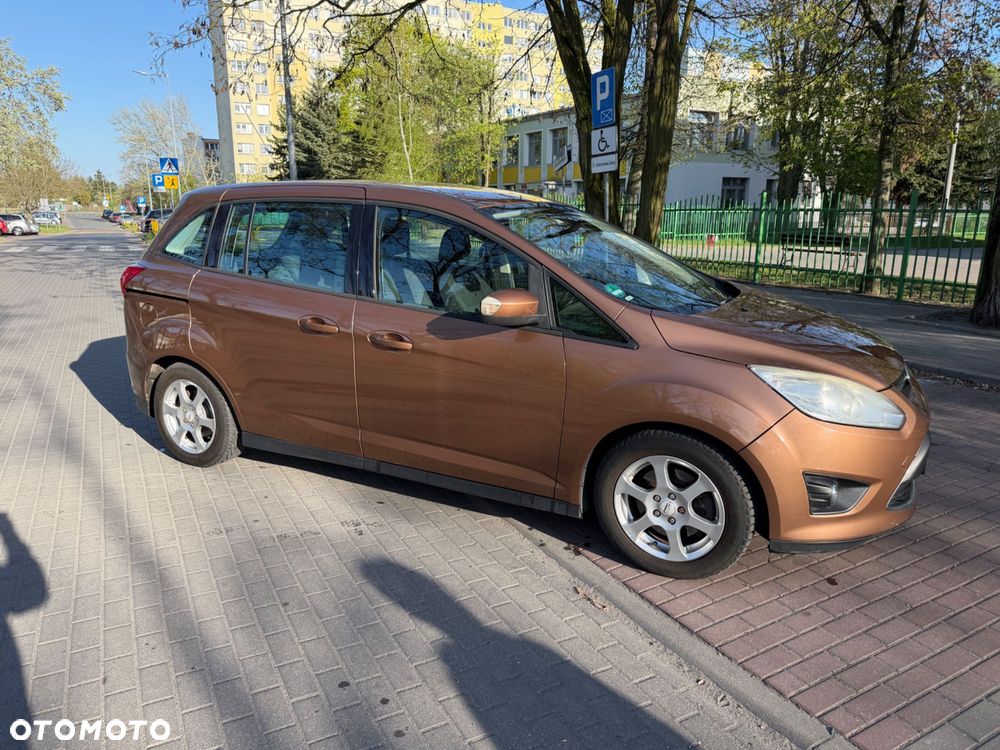 Ford C-MAX - 2