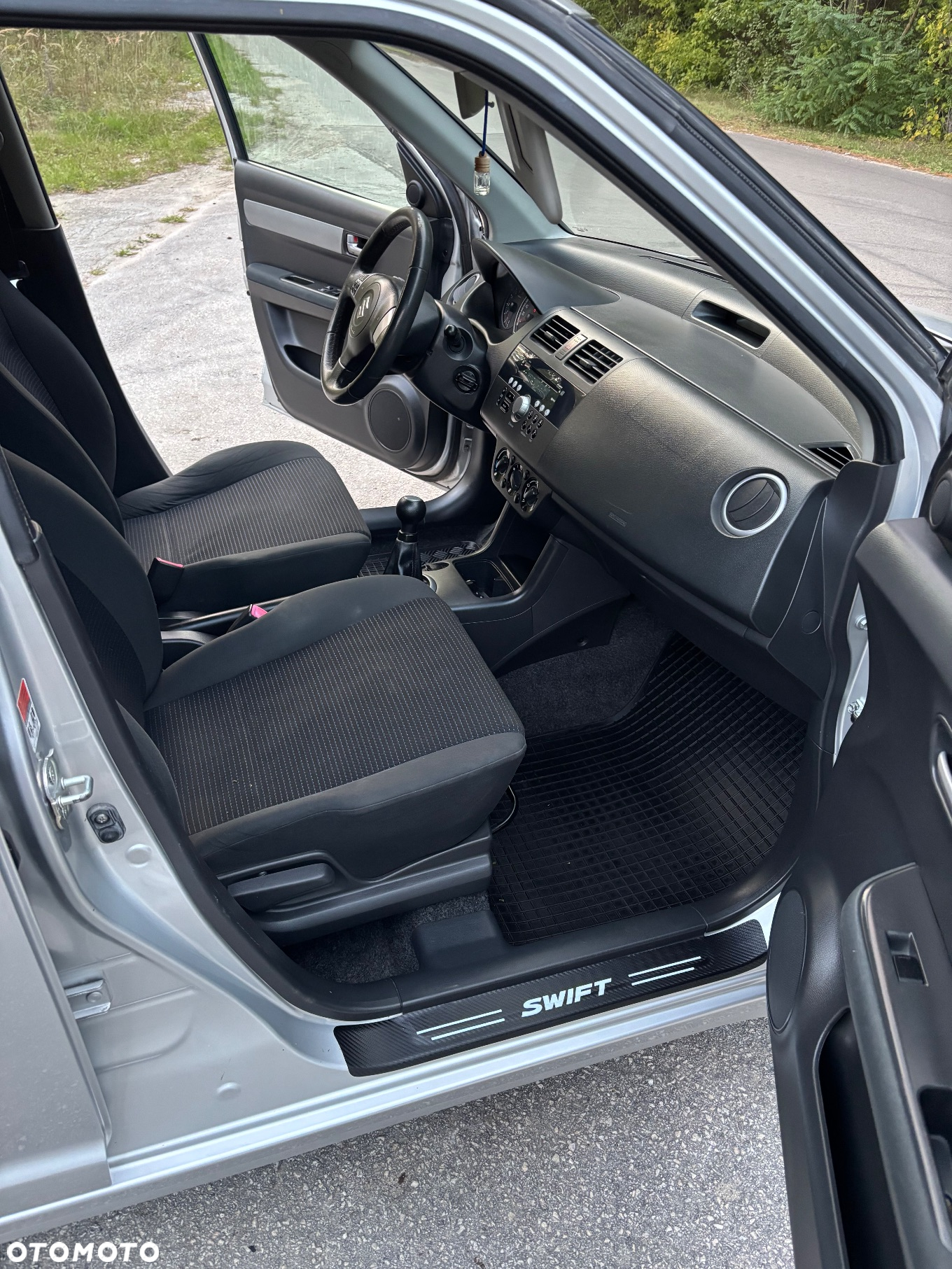 Suzuki Swift - 6