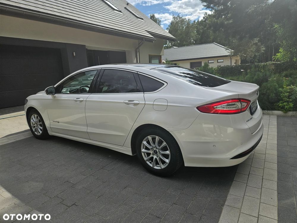 Ford Mondeo Vignale 2.0 Hybrid - 17