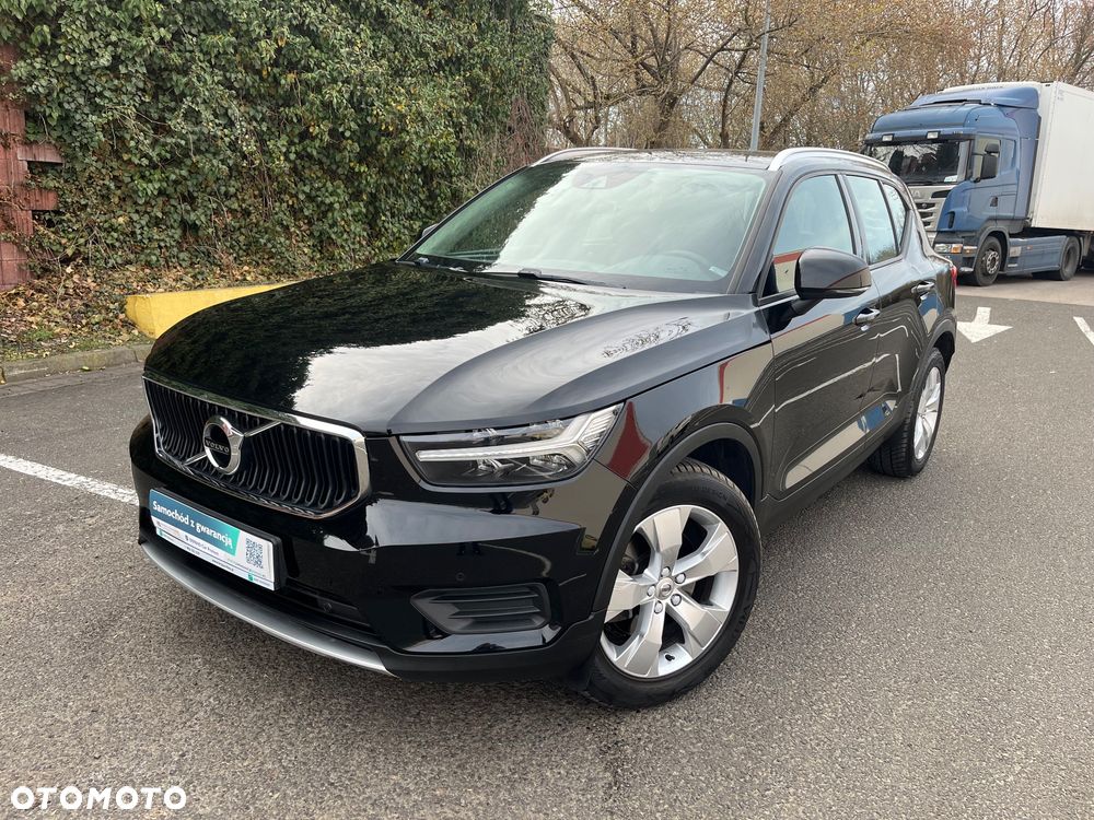 Volvo XC 40 D3 AWD Momentum Pro - 4