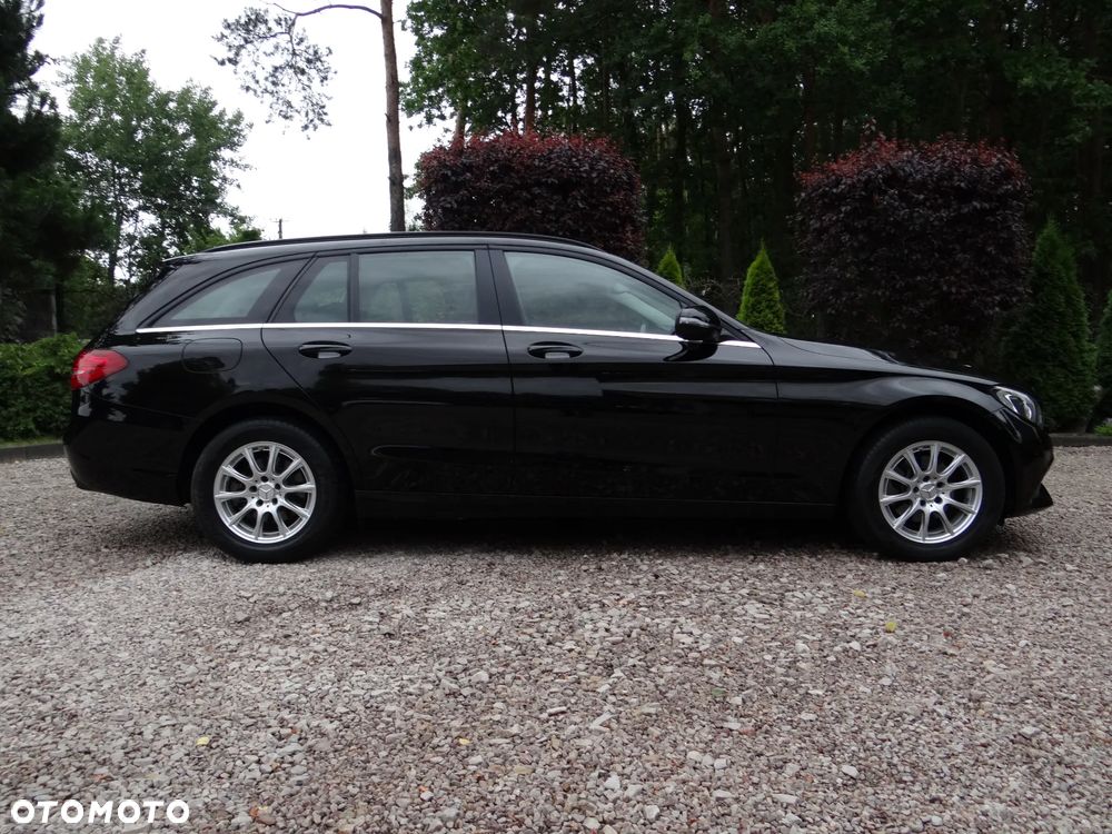 Mercedes-Benz Klasa C 200 (BlueTEC) d T 7G-TRONIC Exclusive - 14
