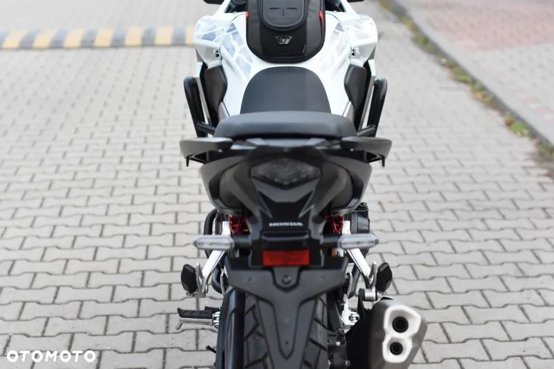 Honda CB - 18