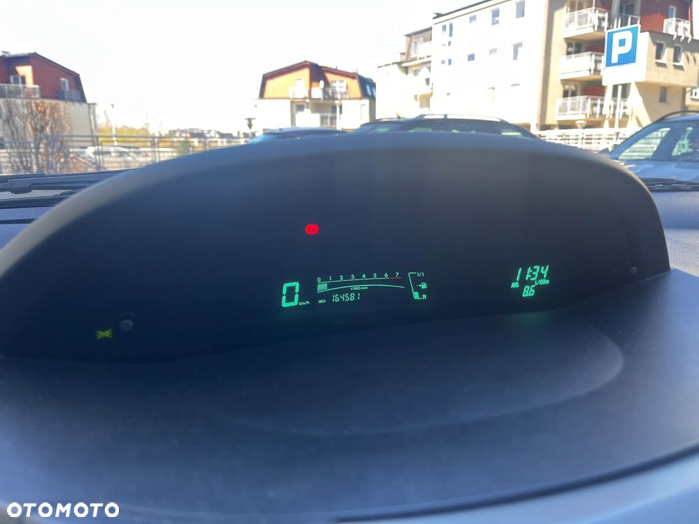 Toyota Yaris 1.3 Terra - 10