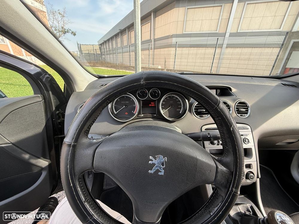Peugeot 308 SW - 11