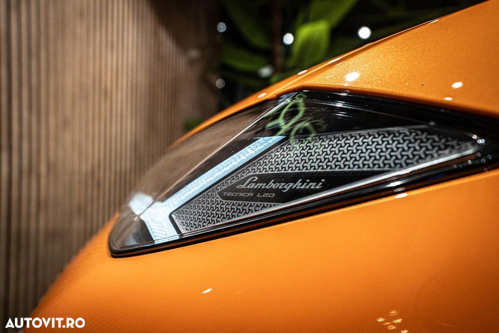 Lamborghini URUS - 16