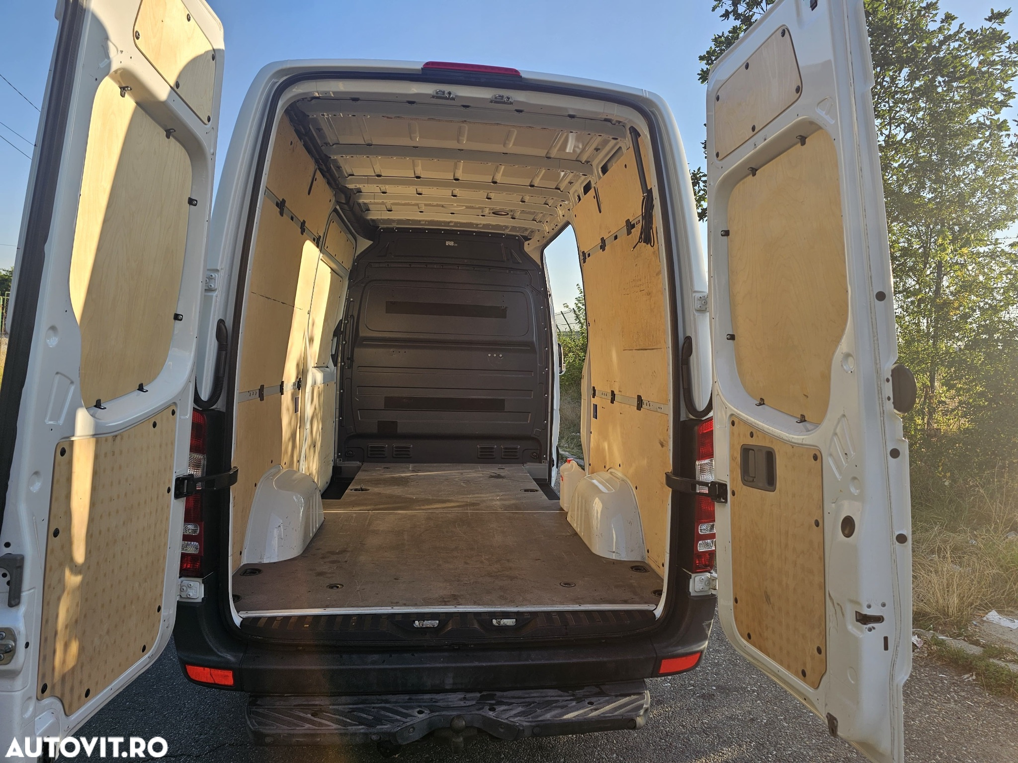 Mercedes-Benz Sprinter 316 CDI - cutie AUTOMATĂ - 2 uși culisante - 8