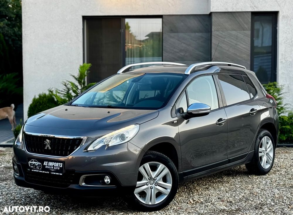 Peugeot 2008 PureTech 82 Style - 1
