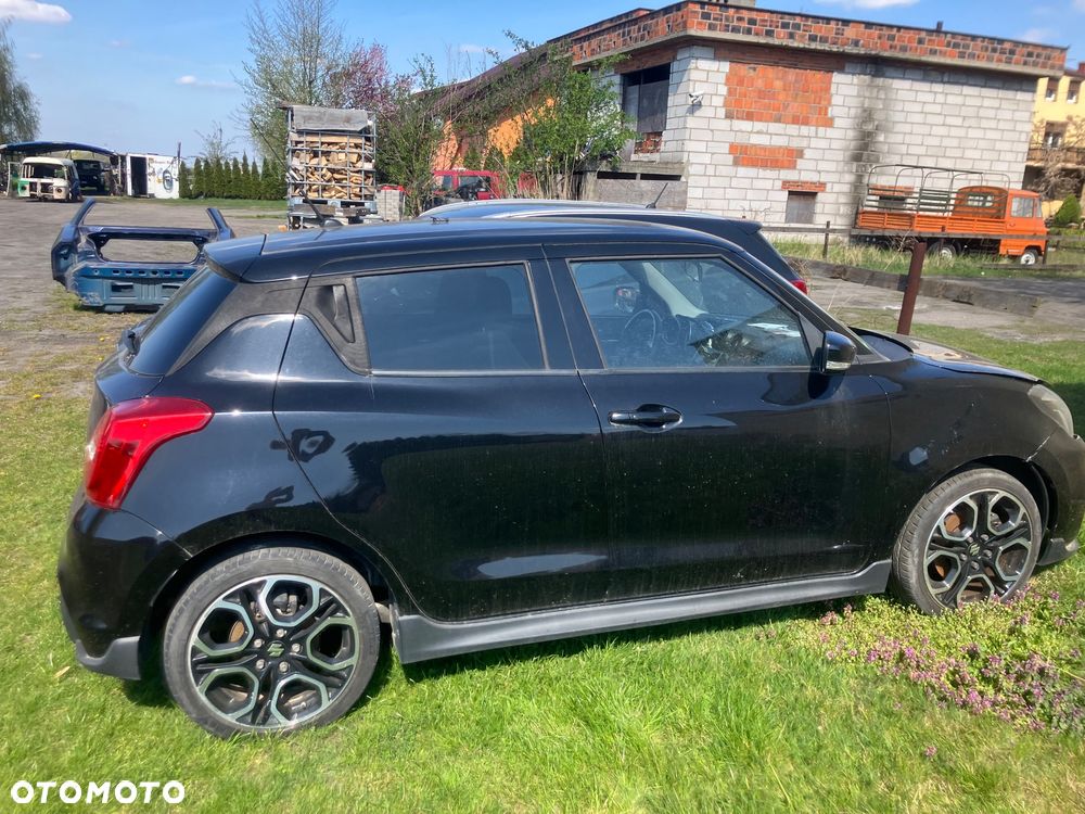 Suzuki Swift Sport 1.4 Boosterjet - 2