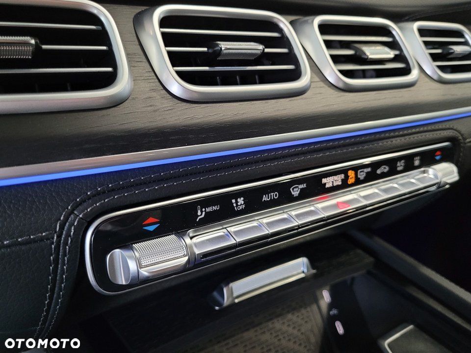 Mercedes-Benz GLE - 14