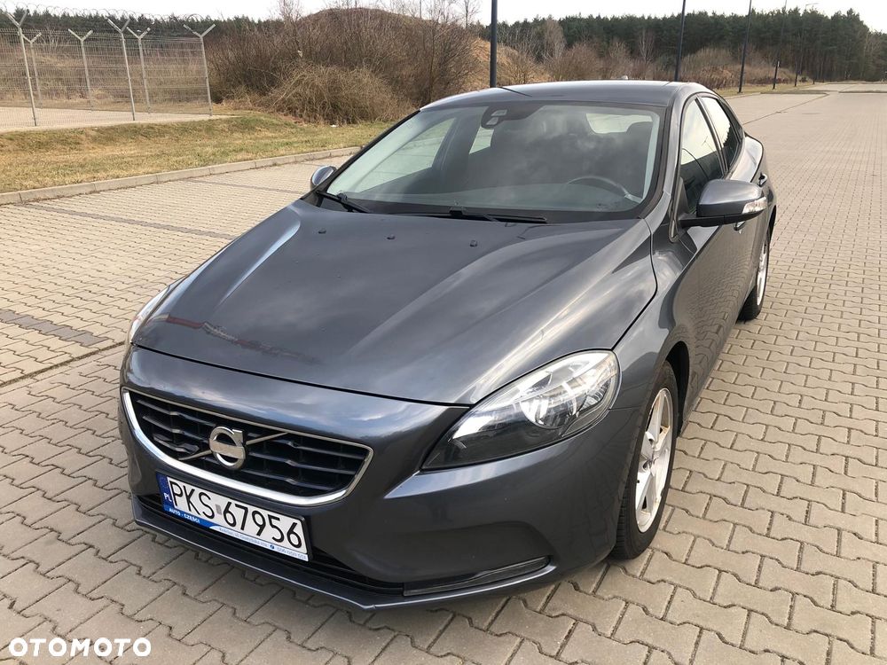 Volvo V40 D2 - 1