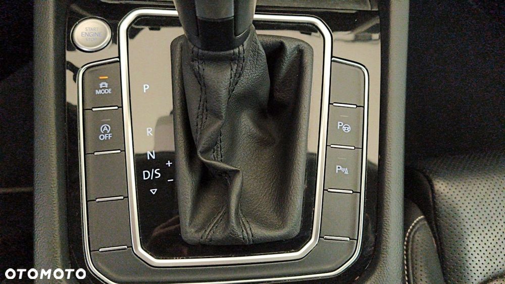 Volkswagen Passat - 29