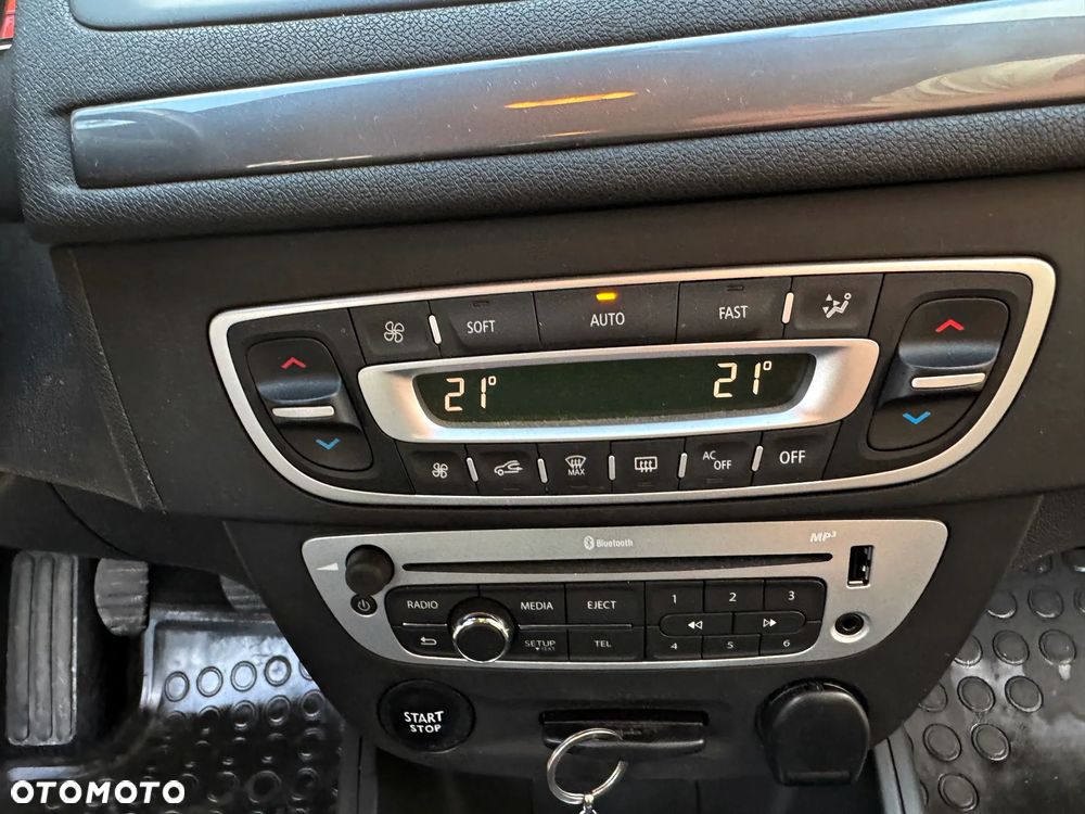 Renault Megane 1.2 16V TCe Energy Limited - 6