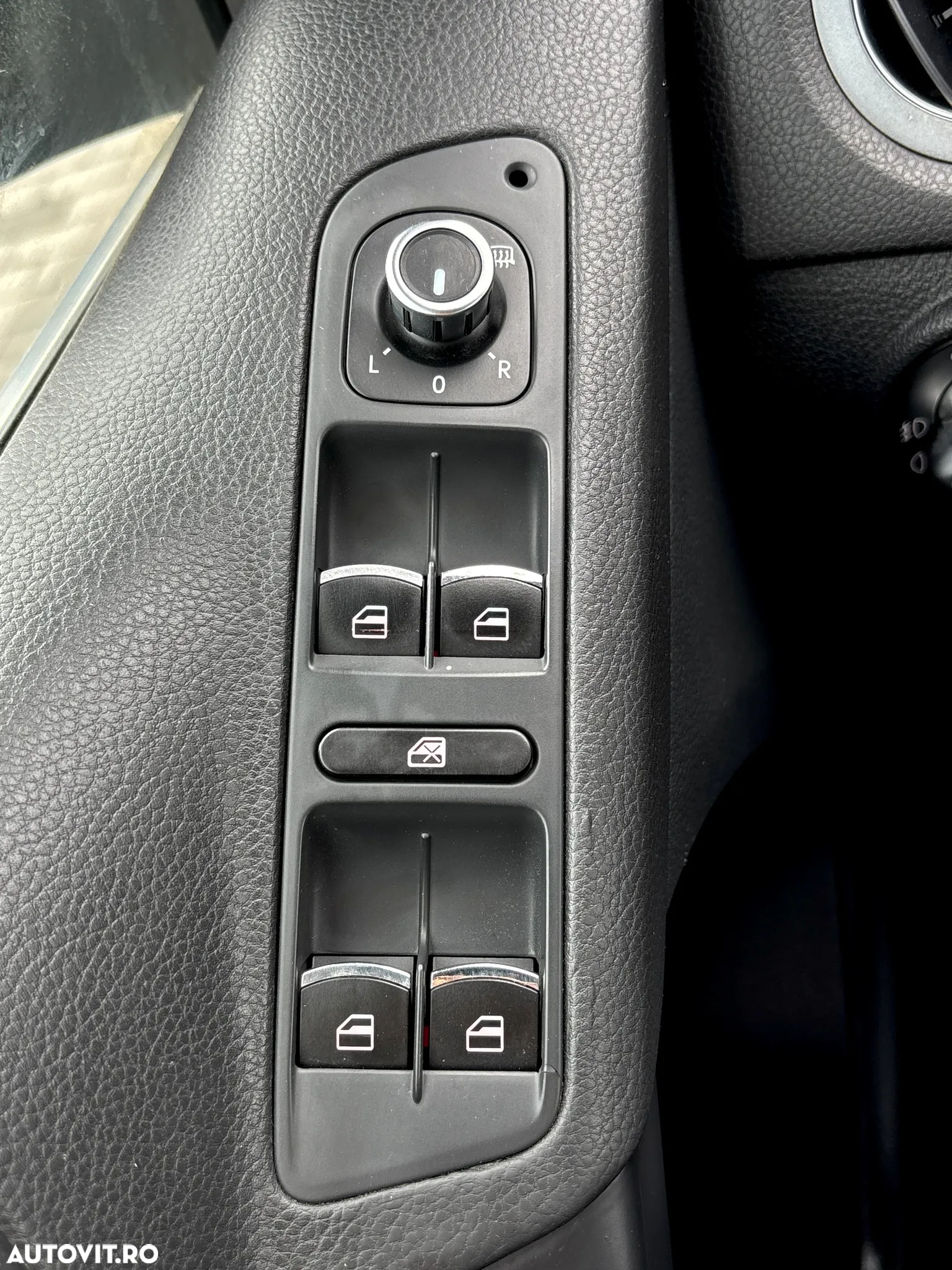 Volkswagen Tiguan 2.0 TDI DPF 4Motion Sport & Style - 14