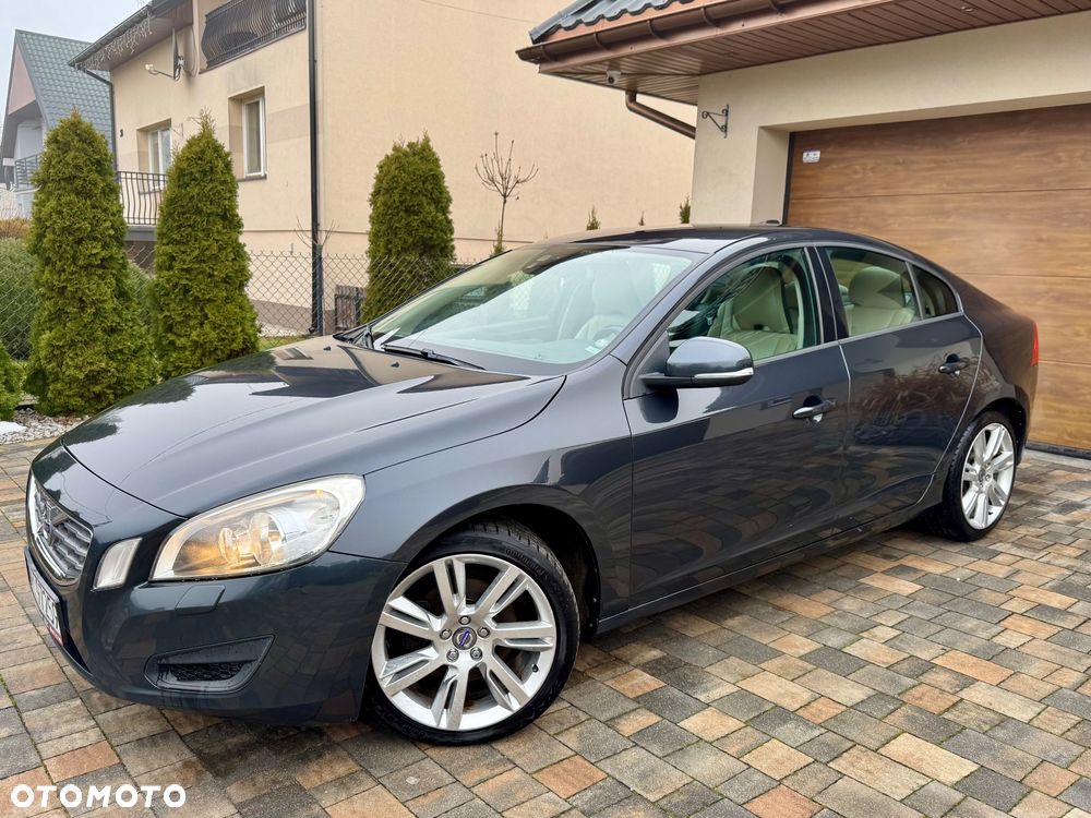 Volvo S60 2.0T Momentum - 27