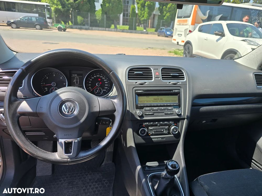 Volkswagen Golf 2.0 TDI Comfortline - 23