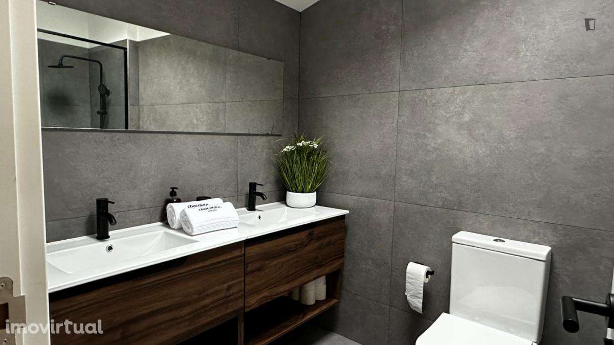 Quarto - localizado em Viana do castelo - Grande imagem: 4/28