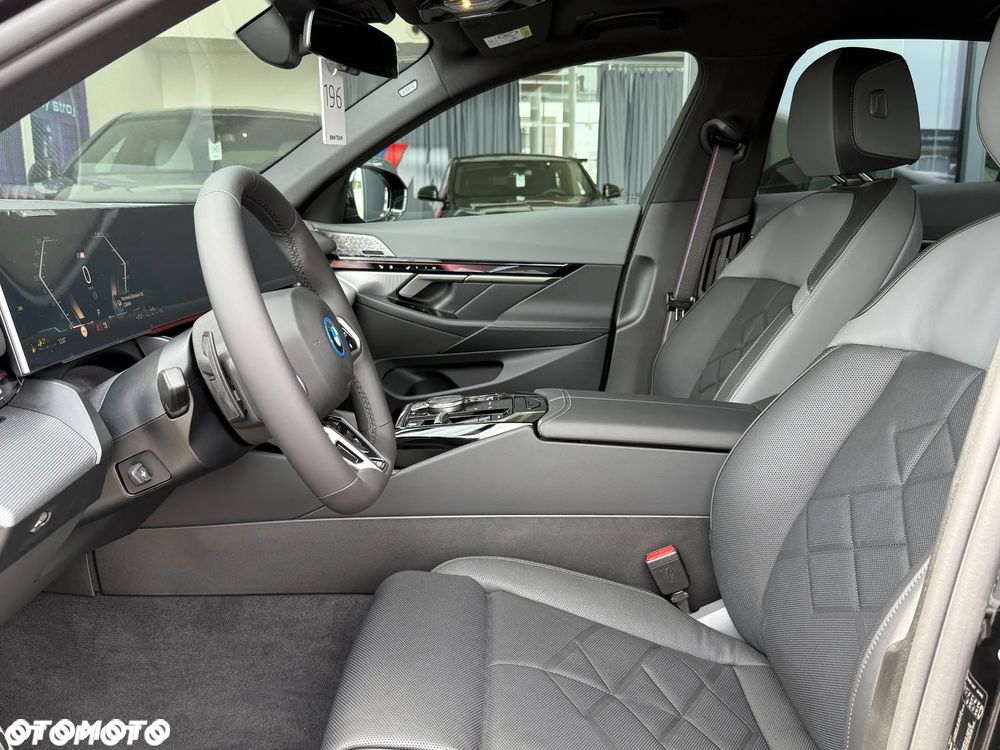 BMW Seria 5 530e xDrive M Sport sport - 19