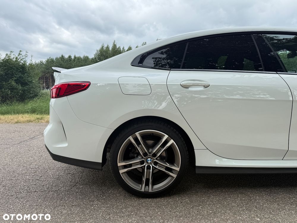 BMW Seria 2 218i M Sport - 5