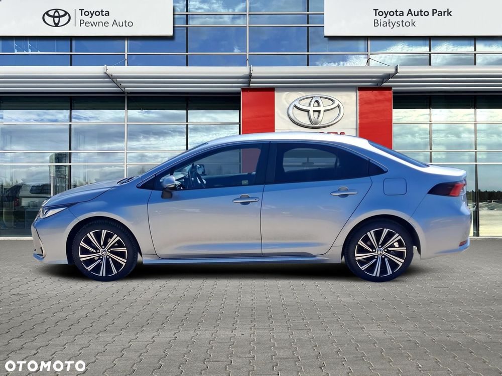 Toyota Corolla - 2
