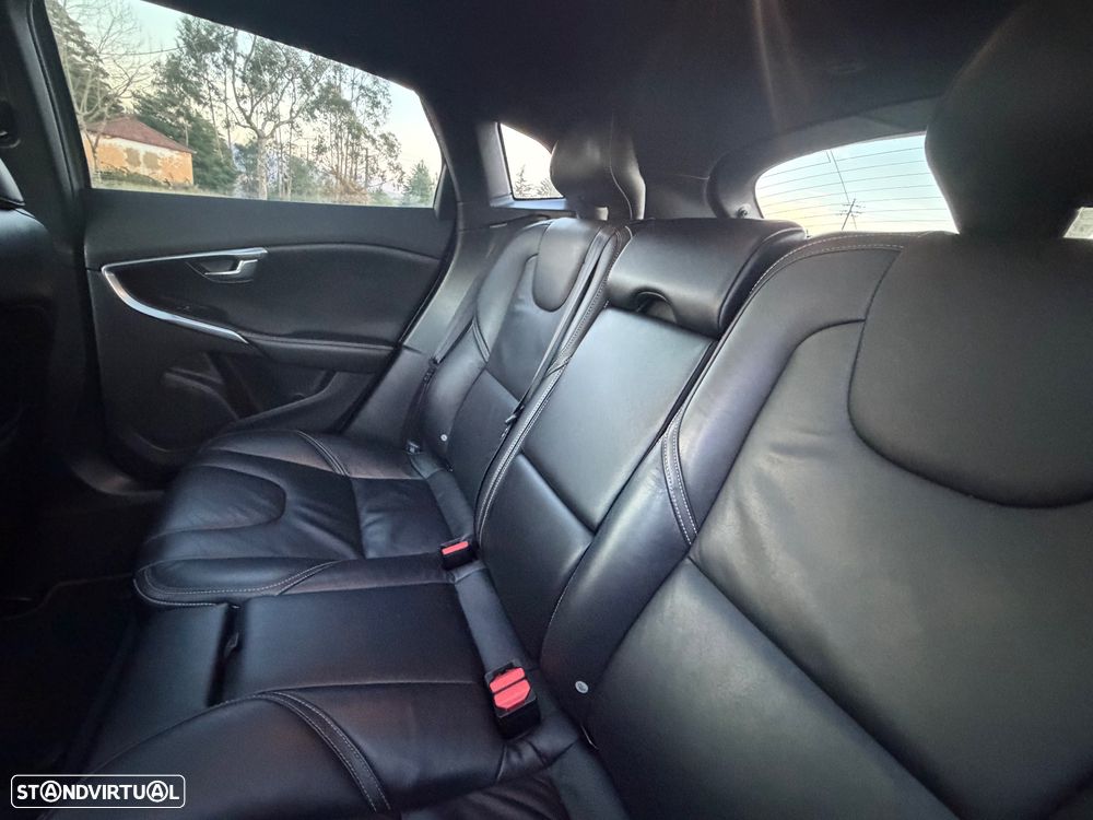 Volvo V40 D4 RDesign - 27