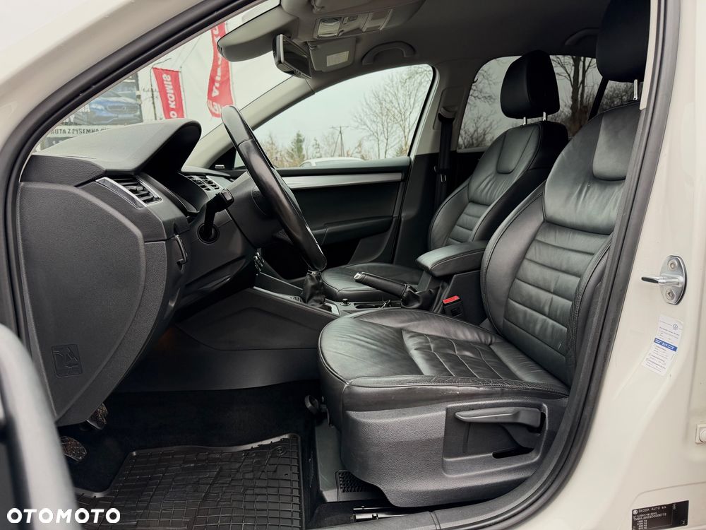 Skoda Octavia 2.0 TDI Sport Edition - 19