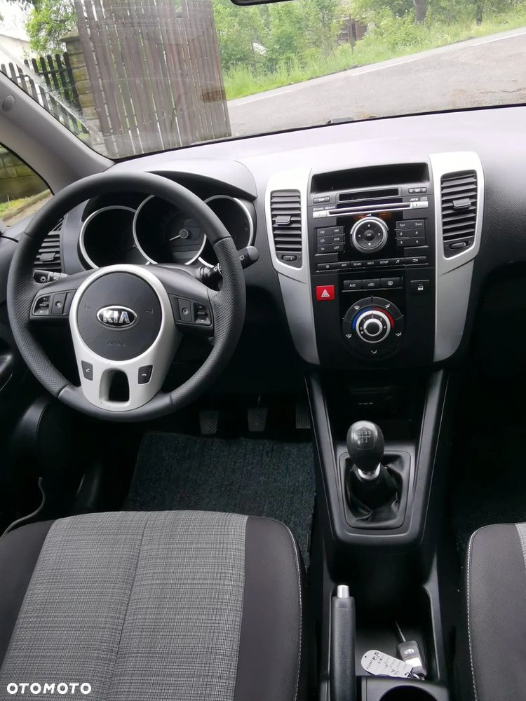 Kia Venga 1.4 CVVT Attract - 21